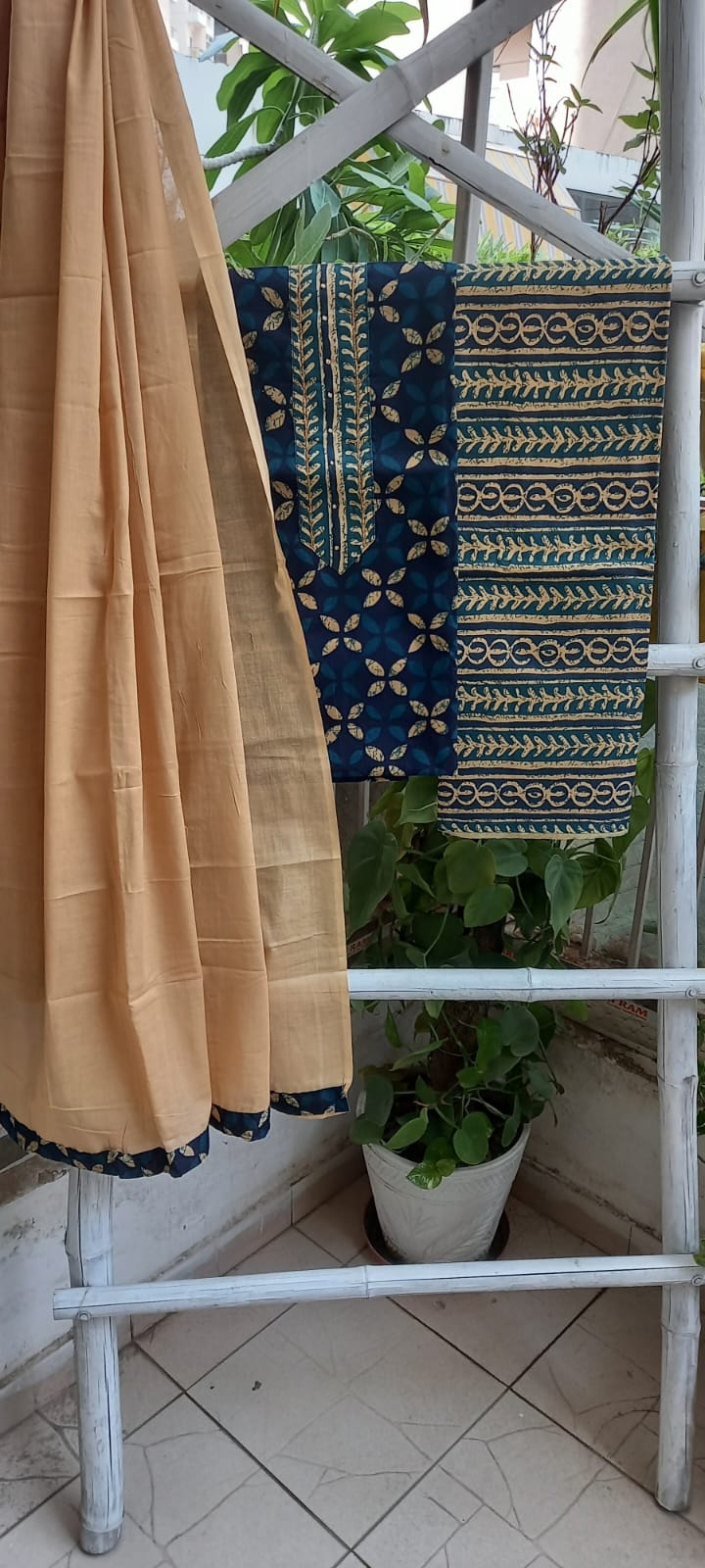 Brown Blue  Handloom Suit